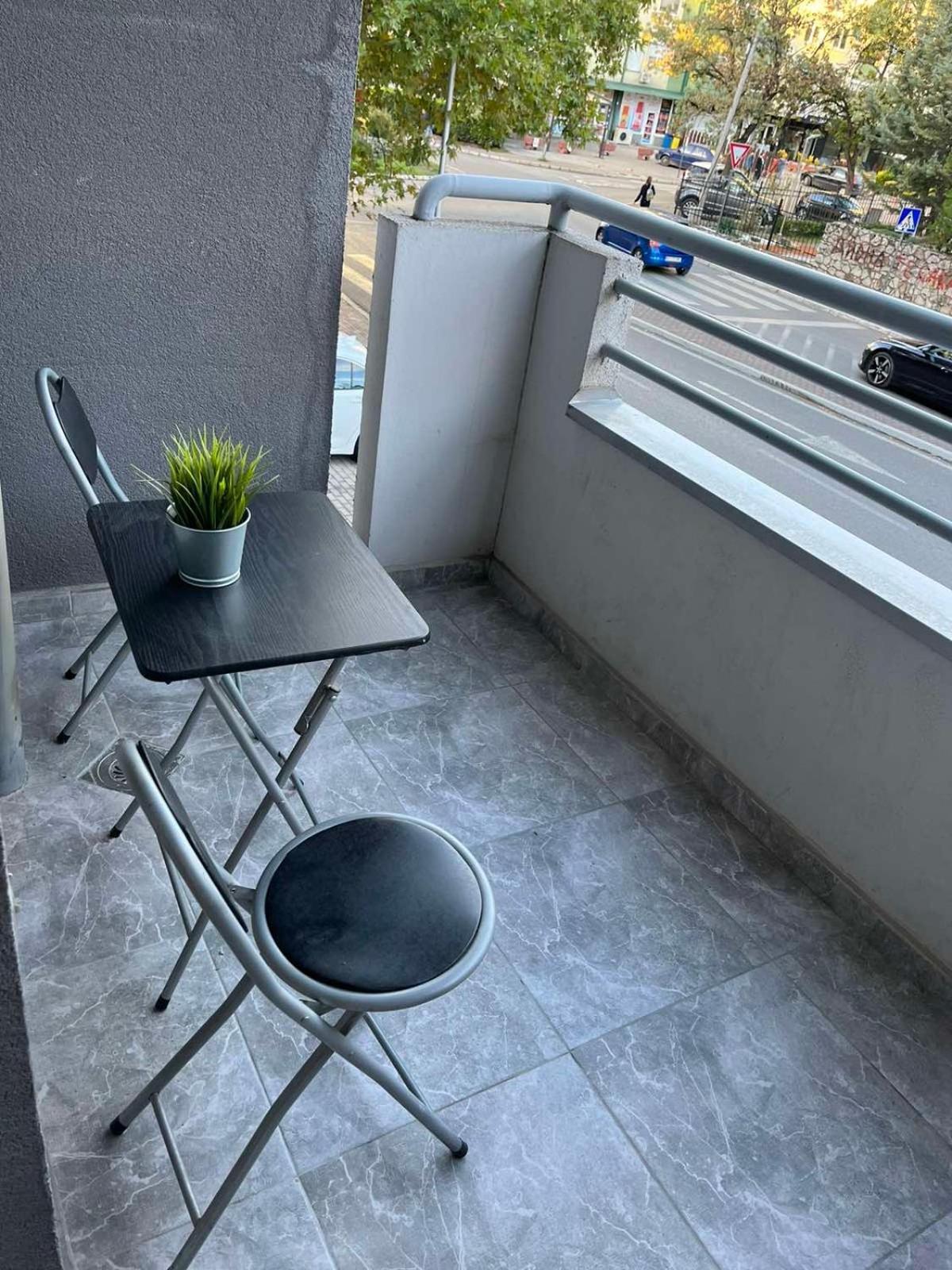 Best Value-Apartment in Skopje Buitenkant foto